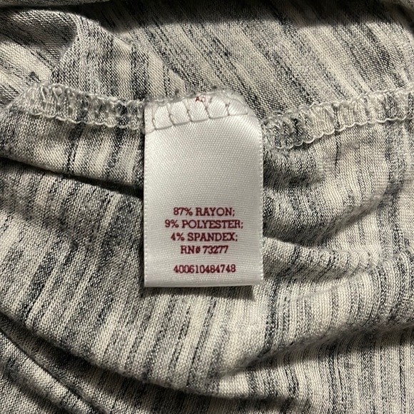 Multi gray long sleeve top - Picture 2 of 2